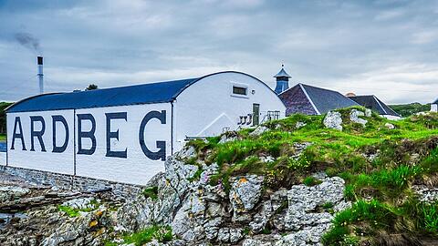 Die Ardbeg-Destillerie ist weltber&uuml;hmt f&uuml;r ihren Whisky.