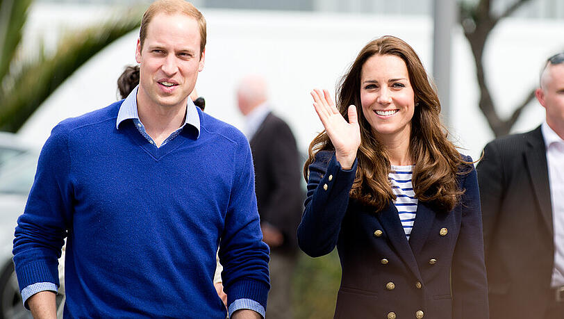 Prinz William und Herzogin Kate stellen neu ein. Prinz William und Herzogin Kate stellen neu ein.