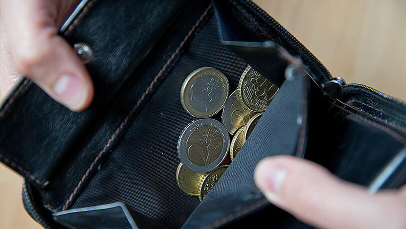 Durch die Automaten-Manipulation konnte das Kleingeld nicht mehr erkannt werden. (Symbolbild) Durch die Automaten-Manipulation konnte das Kleingeld nicht mehr erkannt werden. (Symbolbild)