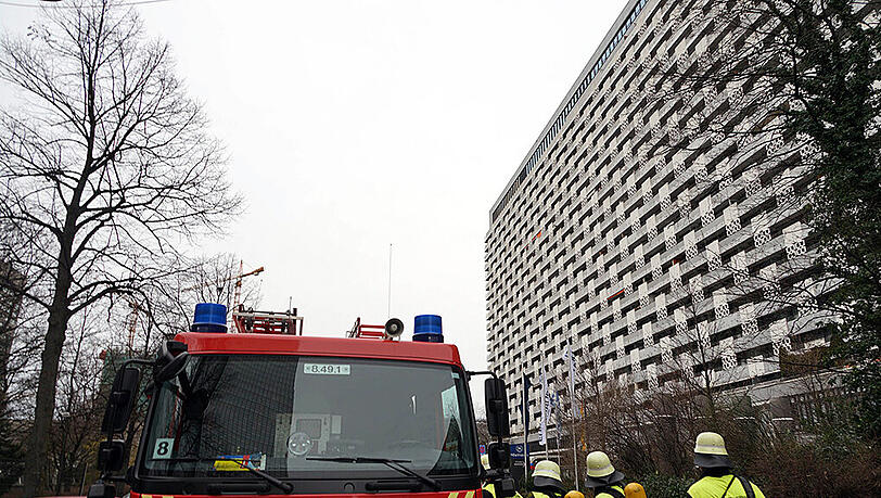 In der Sauna des Sheraton München Arabellapark ist ein Feuer ausgebrochen. In der Sauna des Sheraton München Arabellapark ist ein Feuer ausgebrochen.