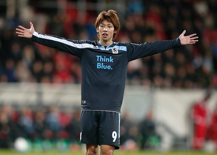 YUYA OSAKO - NOTE 4 - War 40 Minuten überhaupt nicht zu sehen. Hatte mit zwei Kopfbällen dann aber die besten Löwen-Chancen der ersten Hälfte. Auch in Hälfte zwei mit der besten Chance.