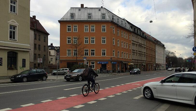 Am Freitagabend wird die Kapuzinerstraße kurzzeitig autofrei. (Archivbild) Am Freitagabend wird die Kapuzinerstraße kurzzeitig autofrei. (Archivbild)
