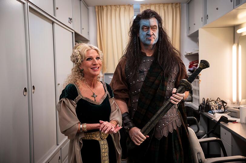 Wie aus dem Mittelalter: Markus "Braveheart" S&ouml;der und Karin "Prinzessin Isabella" Baum&uuml;ller-S&ouml;der.