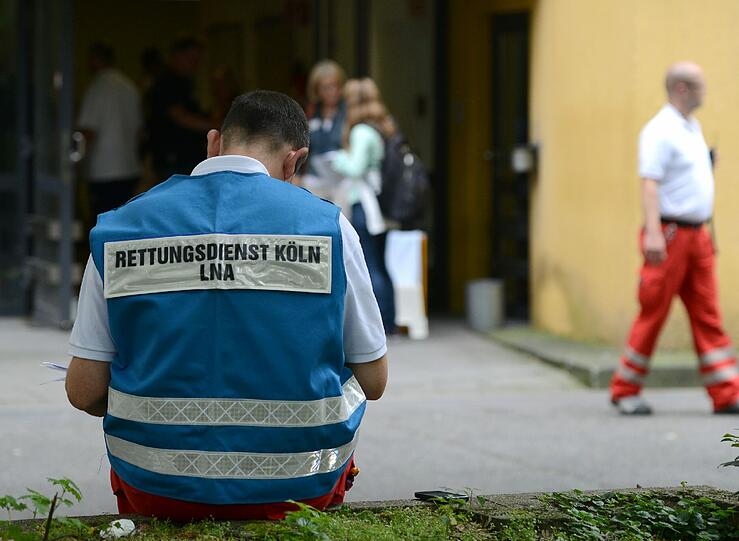 Sehen Sie hier weitere Bilder von der Bombenentschärfung in Köln.