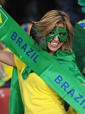 Dass es von der Frauen WM auch derartige Bilder von Fans wie hier bei der WM 2010 in Südafrika gibt, ist zu hoffen.