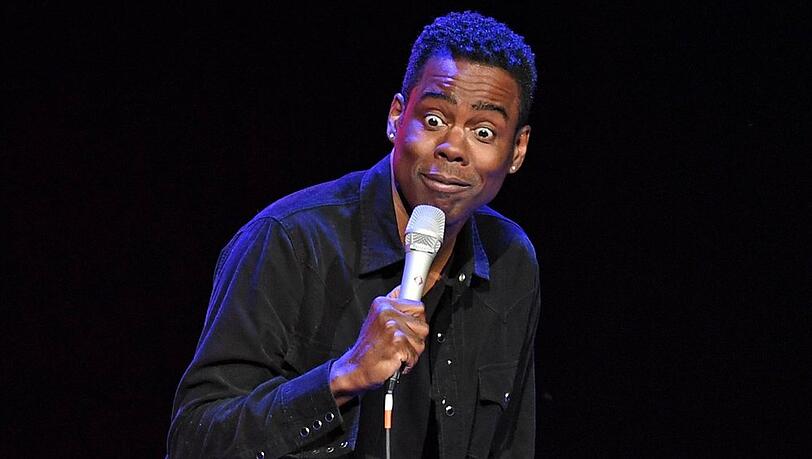 Stand-up-Komiker Chris Rock wird erstmals ausführlich Will Smiths Ohrfeige auf der Bühne thematisieren.