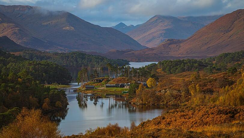 Die schottischen Highlands sind im Herbst ein wahrer Augenschmaus. Die schottischen Highlands sind im Herbst ein wahrer Augenschmaus.