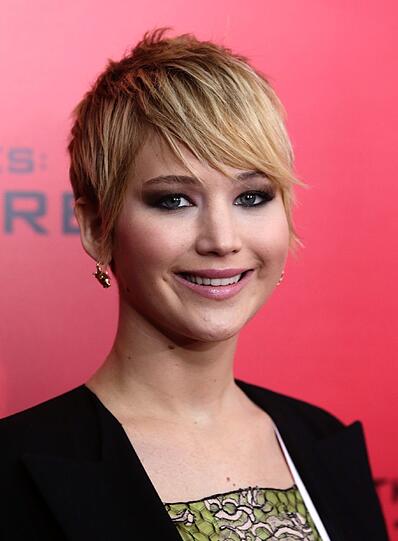 Jennifer Lawrence soll weitere drei Jahre das Gesicht der Luxus-Marke Dior sein.