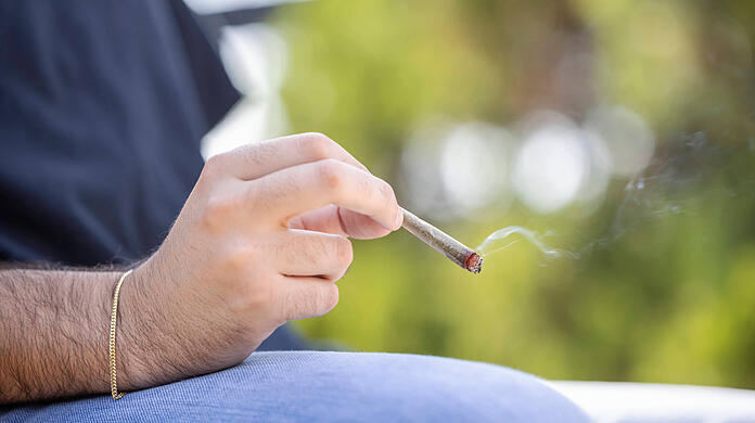 Kommt die Cannabis-Legalisierung wirklich schon im April? Das entscheidet am Freitag der Bundesrat in Berlin.