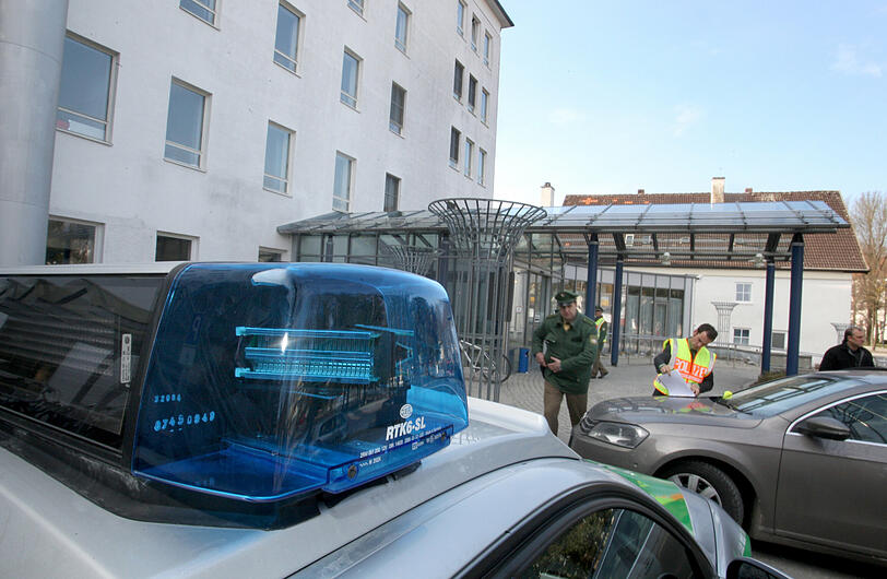 Der Täter, ein 65-Jähriger aus dem Landkreis Weilheim-Schongau, wurde festgenommen.