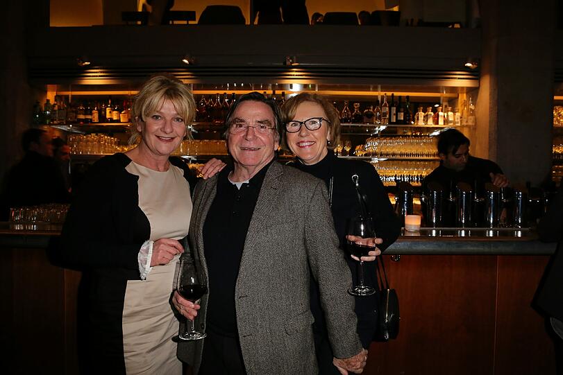Saskia Vester und Elmar Wepper mit Ehefrau Anita Schlierf.