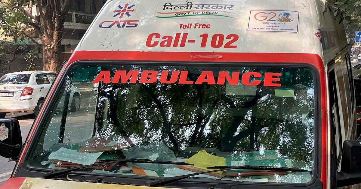 Berichte-Mindestens-23-Tote-bei-Feuer-in-Club-in-Indien