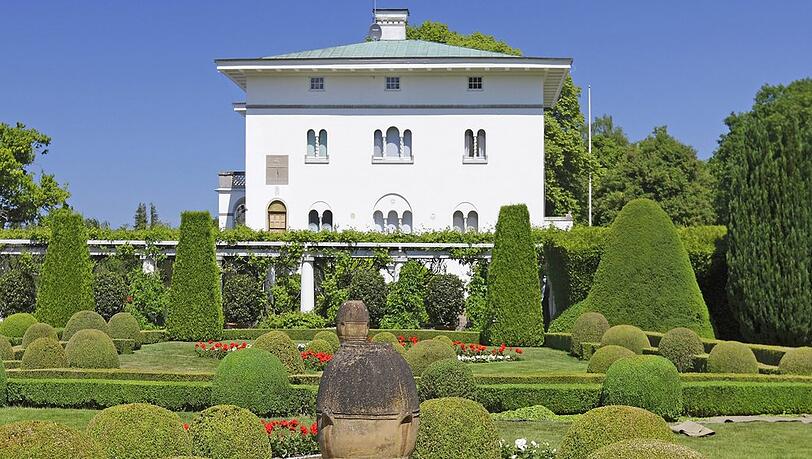 Schloss Solliden ist das Feriendomizil der schwedischen Königsfamilie. Schloss Solliden ist das Feriendomizil der schwedischen Königsfamilie.