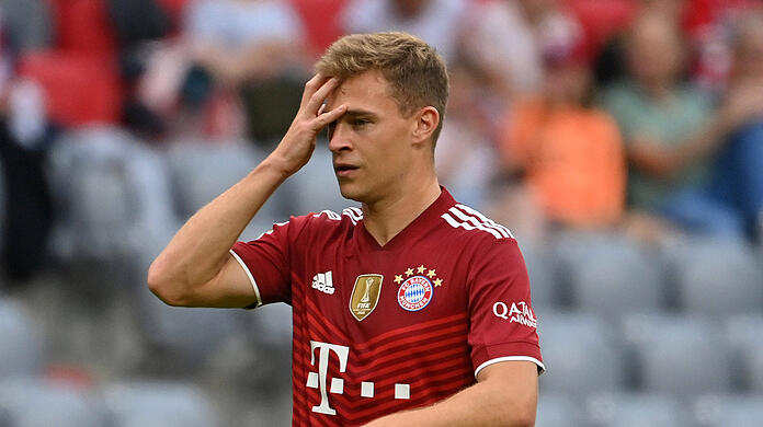 Joshua Kimmich hat noch mit Nachwirkungen seiner Corona-Infektion zu kämpfen.