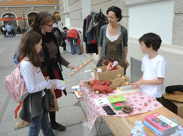 Hofflohmarkt in der Orleansstraße