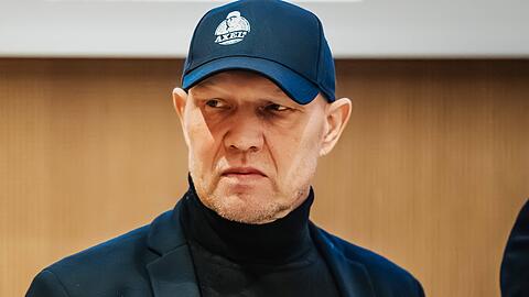 Axel Schulz ist aktuell nicht so gut auf einen ehemaligen Profi vom FC Bayern M&uuml;nchen zu sprechen.
