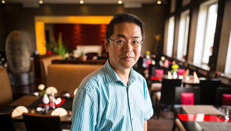 Der Stuttgarter Restaurantchef Guoyu Luan. Der Stuttgarter Restaurantchef Guoyu Luan.