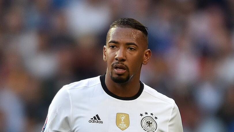  Wende im Fall J&eacute;r&ocirc;me Boateng: Urteil gegen Ex-Bayern-Star aufgehoben 