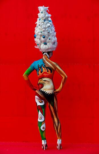 Schrille Outfits, nackte Haut. Das Internationale Bodypainting Festival in Daegu, Süd-Korea. Hier sind die schönsten Fotos.