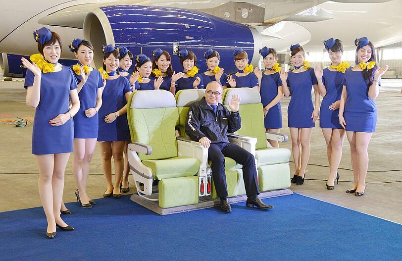 Die Minröcke dieser Stewardessen sind in den Augen vieler Japaner zu kurz
