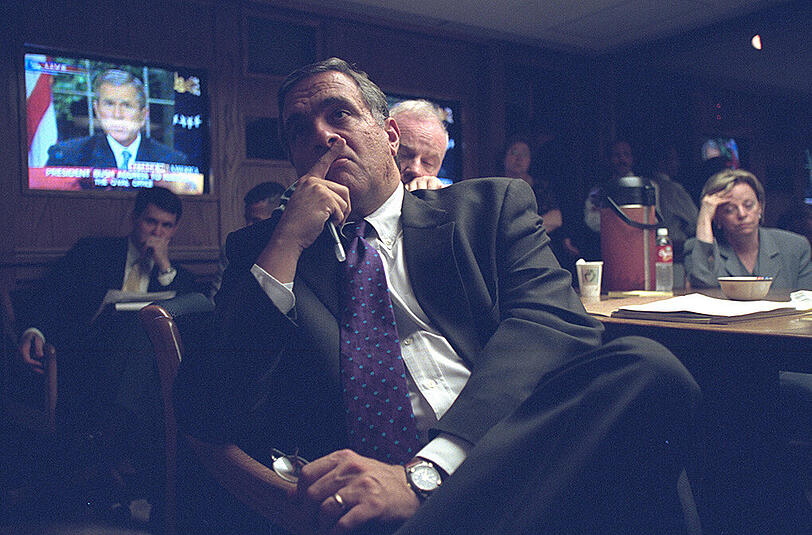 9/11 aus der Sicht der US-Regierung: Interne Fotos aus dem weißen Haus zeigen Vizepräsident Cheney, die Nationale Sicherheitsberaterin Condoleezza Rice, Außenminister Colin Powell und US-Präsident Bush am 11. September 2001.