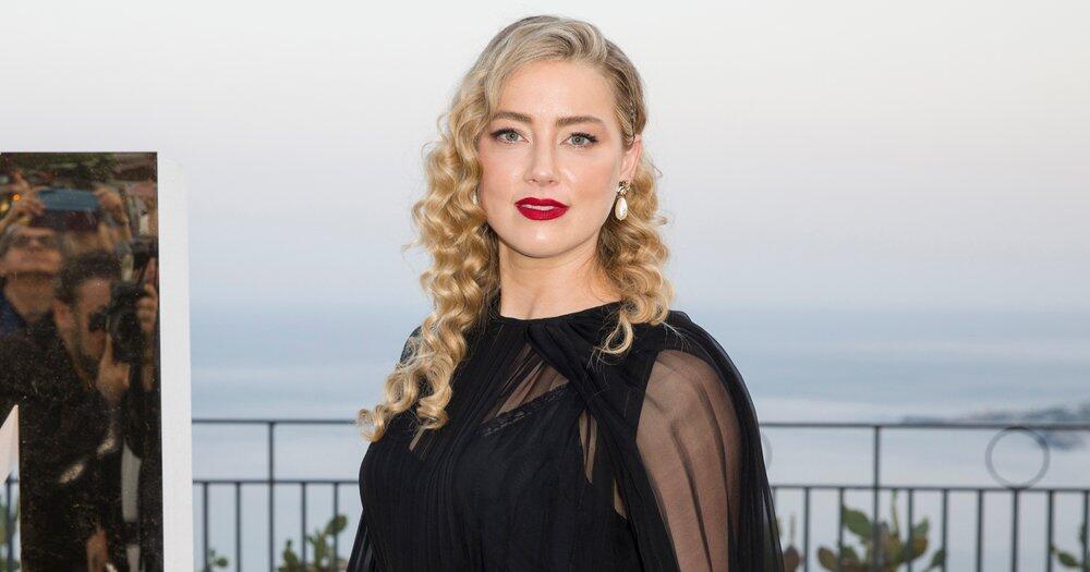An-Thanksgiving-Amber-Heard-zeigt-seltenes-Foto-von-Tochter-Oonagh