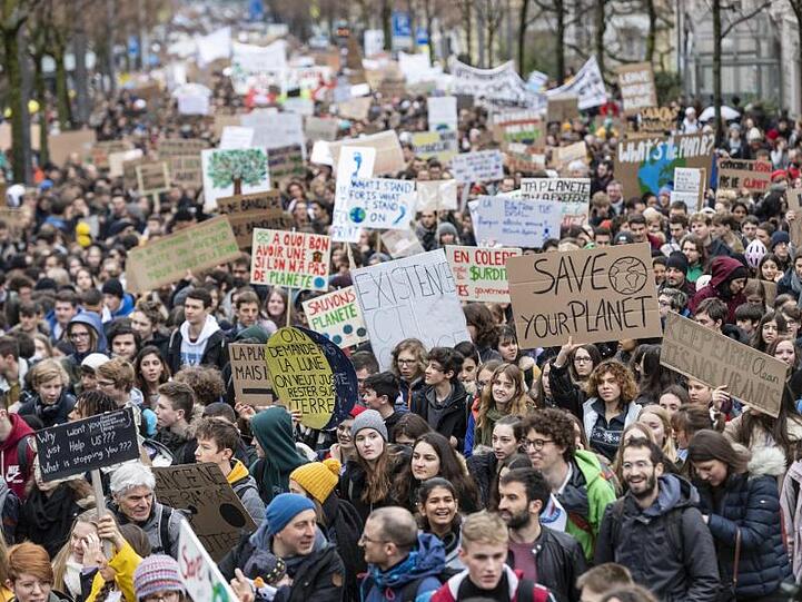 "Fridays for Future"-Protest in Lausanne.