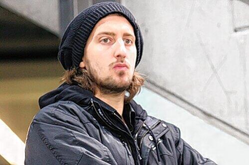 Hinter dem Einsatz von Tiger-Torhüter Patrick Ehelechner in Wolfsburg steht ein dickes Fragezeichen.