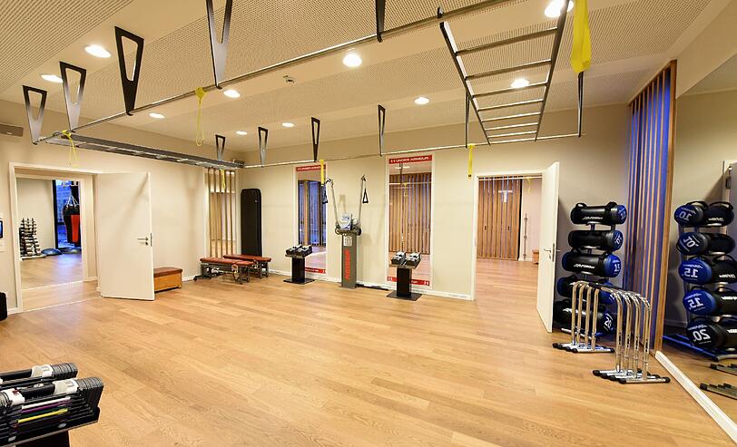 Im neuen Büro- und Wohnkomplex &bdquo;Schwabinger Tor&ldquo; hat der neue &bdquo;R1 Sportsclub&ldquo; seine Pforten geöffnet.