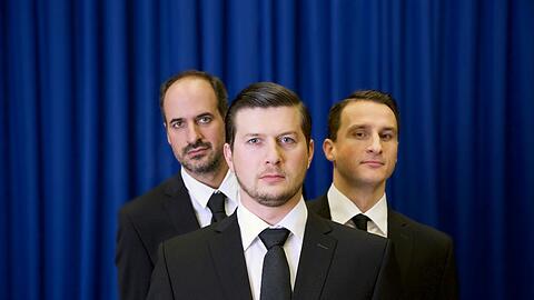 Mathias Hausmann (Zurga), Levente Páll (Nourabad), Lucian Krasznec (Nadir)