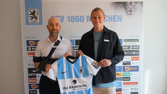 Fynn Lakenmacher (r.) stürmt in der kommenden Saison für den TSV 1860.