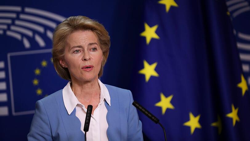 Ursula von der Leyen hat ihren Rücktritt als Verteidigungsminsiterin angekündigt. Ursula von der Leyen hat ihren Rücktritt als Verteidigungsminsiterin angekündigt.