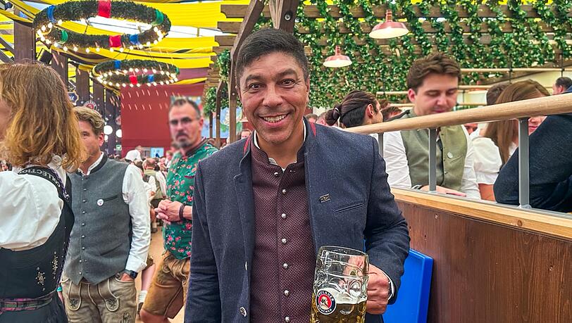 Giovane Elber auf der Wiesn. Giovane Elber auf der Wiesn.