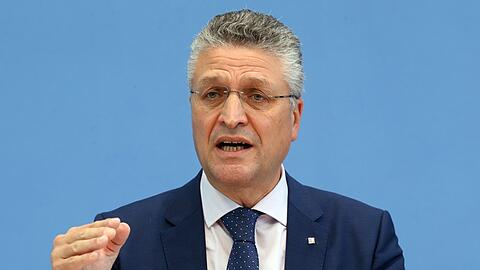 Lothar Wieler legt sein Amt als Präsident des Robert Koch-Instituts (RKI) nieder.