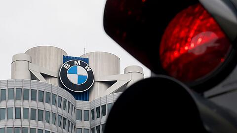 Die von den USA angekündigten Autozölle könnten unter anderem BMW bremsen. (Archivbild)