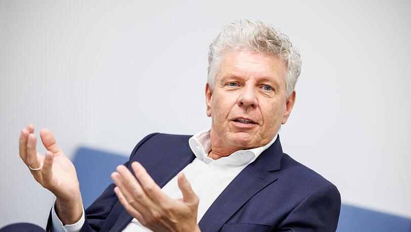 Ein Herzensthema für Oberbürgermeister Dieter Reiter: der Mietenstopp. Doch es gibt auch Kritik daran, dass die Miete in städtischen Wohnungen so günstig bleibt. Ein Herzensthema für Oberbürgermeister Dieter Reiter: der Mietenstopp. Doch es gibt auch Kritik daran, dass die Miete in städtischen Wohnungen so günstig bleibt.