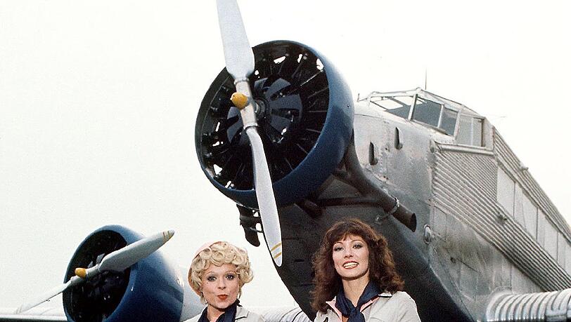 Ingrid Steeger und Iris Berben als Kikki und Chantal im Film "Zwei himmlische Töchter" Ingrid Steeger und Iris Berben als Kikki und Chantal im Film "Zwei himmlische Töchter"