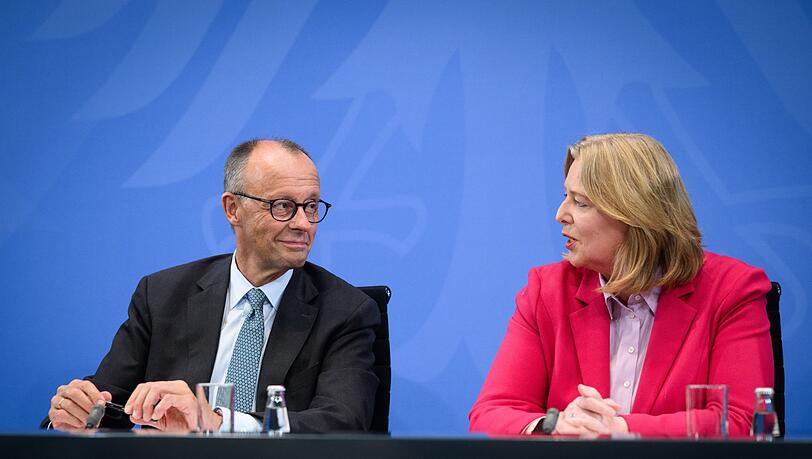 Merz und Bas haben sich nach den Auseinandersetzungen der letzten Tage versöhnt. Merz und Bas haben sich nach den Auseinandersetzungen der letzten Tage versöhnt.