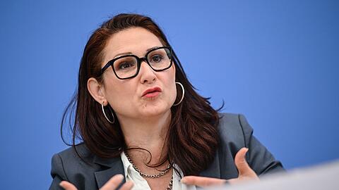 Die Bundesbeauftragte f&uuml;r Antidiskriminierung, Ferda Ataman, h&auml;lt die geplante Reform des Allgemeinen Gleichbehandlungsgesetzes (AGG) f&uuml;r nicht ausreichend. (Archivfoto)