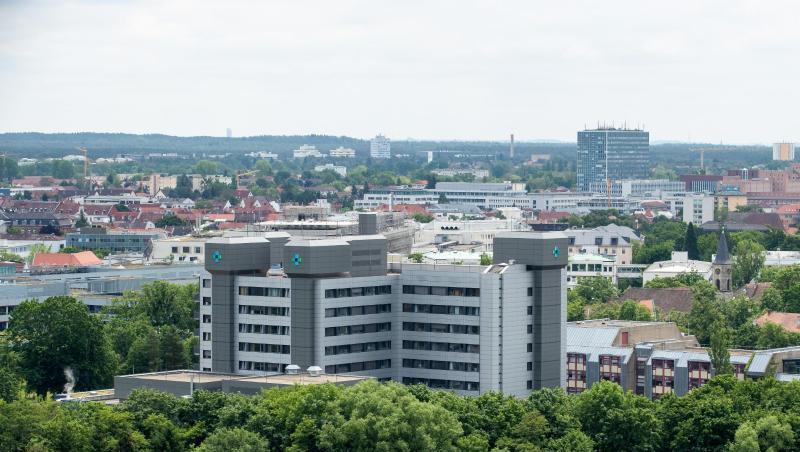 Das Universitätsklinikum Erlangen (Blickrichtung Süden). Foto: Daniel Karmann/dpa/Archivbild Das Universitätsklinikum Erlangen (Blickrichtung Süden). Foto: Daniel Karmann/dpa/Archivbild