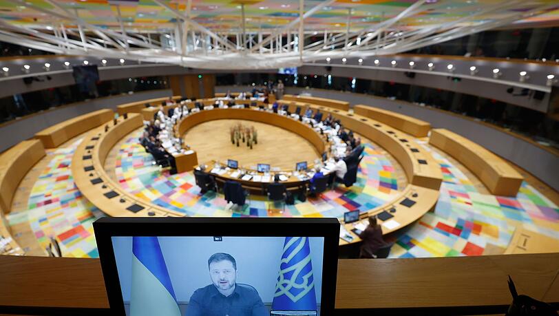 Selenskyj setzt auf neue Gespr&auml;che mit den USA &uuml;ber ein Kriegsende.