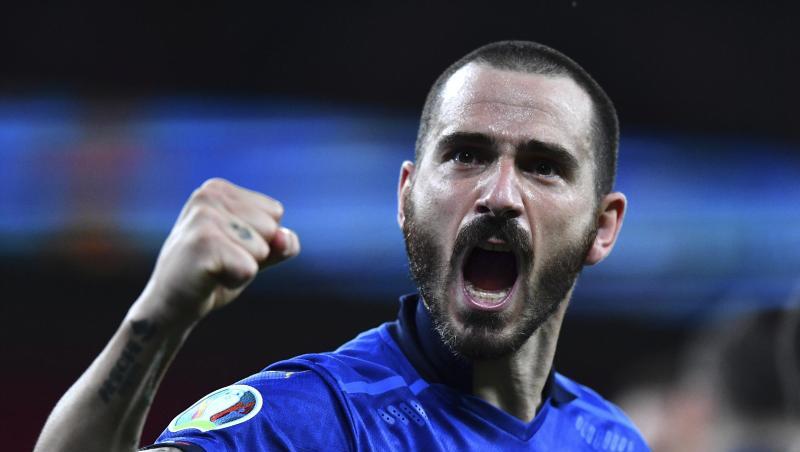 Italiens Leonardo Bonucci feiert den Sieg über Österreich.