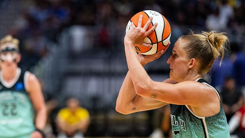 Die in der Defensive starke Leonie Fiebich ist auch als Dreier-Schützin gefährlich. Die in der Defensive starke Leonie Fiebich ist auch als Dreier-Schützin gefährlich.