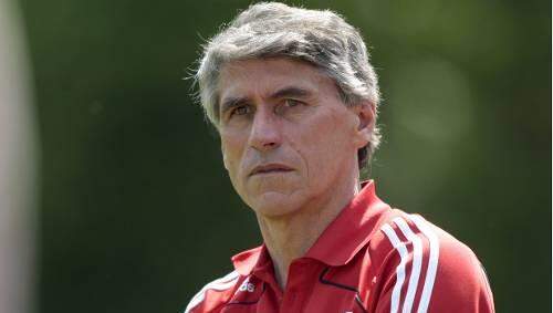 Wiesder gesund: Günter Wörle, Trainer der Bayern-Frauen. Wiesder gesund: Günter Wörle, Trainer der Bayern-Frauen.