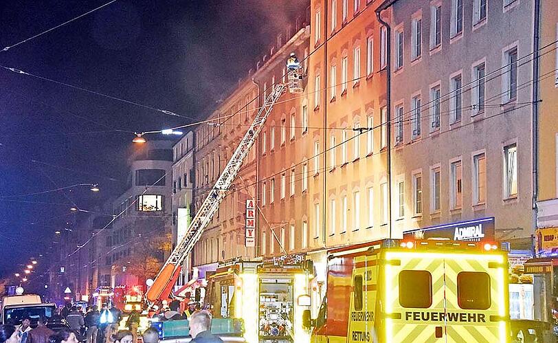 Weitere Bilder vom Brand in der Dachauer Straße