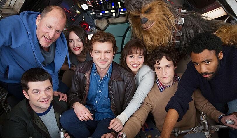 Am 24. Mai ist es soweit: "Solo: A Star Wars Story" kommt in die Kinos. Am kommenden Sonntag gibt es im Rahmen des Super Bowls angeblich den ersten Trailer zum langersehnten Film zu sehen.