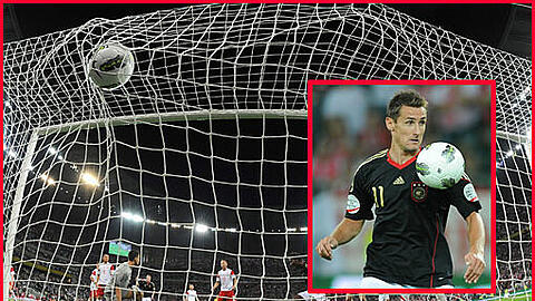 Obwohl "das eine oder andere nicht gepasst hat", wie Stürmer Miroslav Klose zugibt, konnte sich die deutsche DFB-Elf mit Cacau schließlich noch in den Ausgleich retten.
