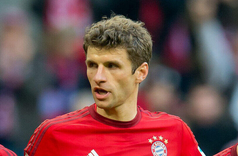 THOMAS MÜLLER: NOTE 2.
Ab Minute 46 dabei. Lieferte dann punktgenau die Flanke auf  
Lewandowski. Auftrag erfüllt im Halbzeit-Einsatz.