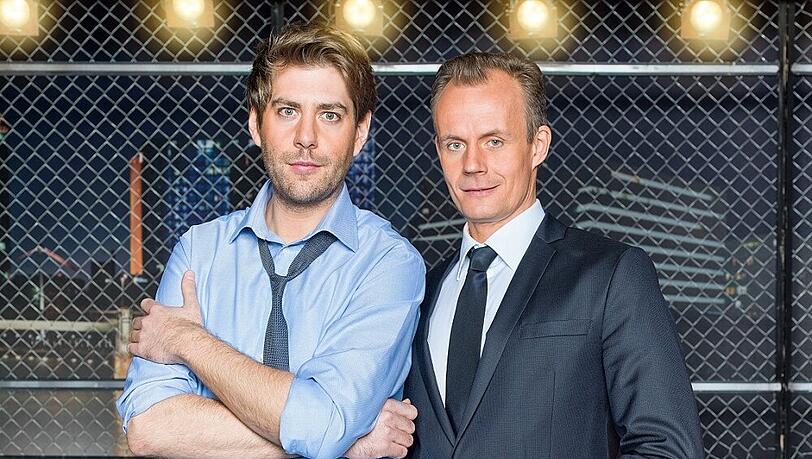 Claus von Wagner (li.) und Max Uthoff sind die neuen Gastgeber bei der ZDF-Satire-Show "Die Anstalt" Claus von Wagner (li.) und Max Uthoff sind die neuen Gastgeber bei der ZDF-Satire-Show "Die Anstalt"