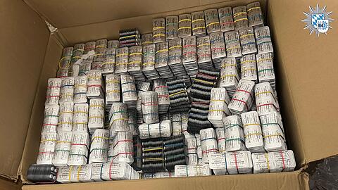 Die Ermittler schätzen den Verkaufswert der sichergestellten Drogen auf einen Millionenbetrag.